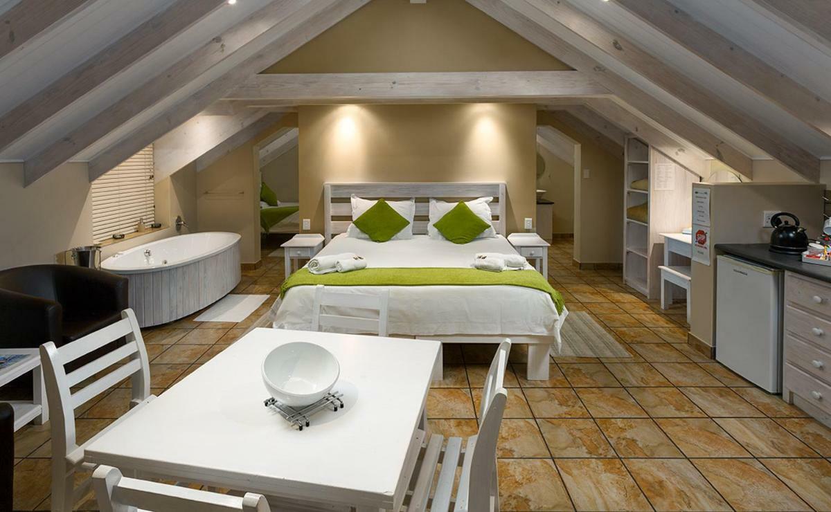 Adamsview Hotel Gariepdam Eksteriør billede